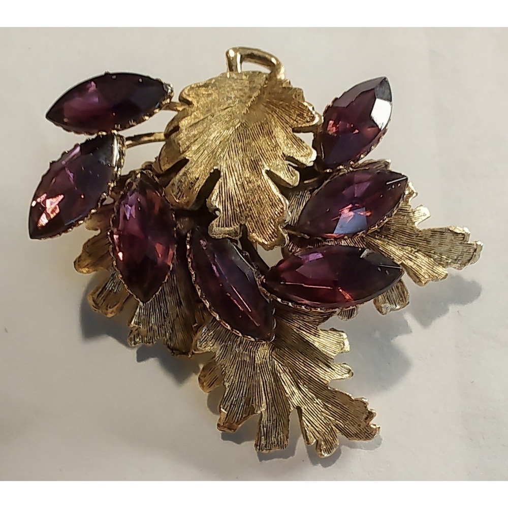 Vintage Gold Tone Crystal and Amethyst Floral Brooch/Pendant With Leaves